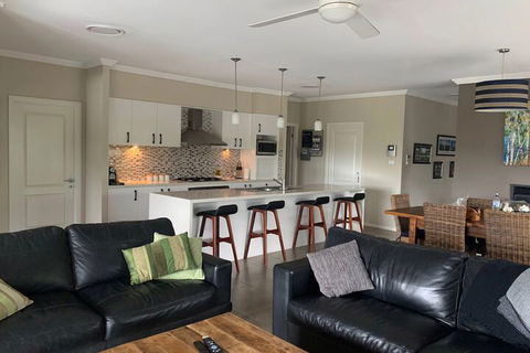 Vintage On The 8th - Accommodation Georgetown 2