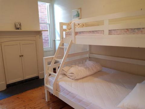 CARNBREA - Accommodation Georgetown 4