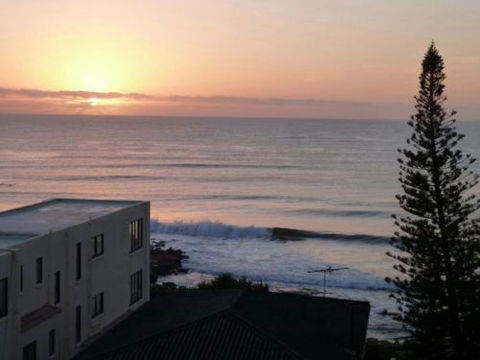 Unit 5 Sanctuary Shores Kings Beach Free Wifi! - Accommodation Georgetown 0
