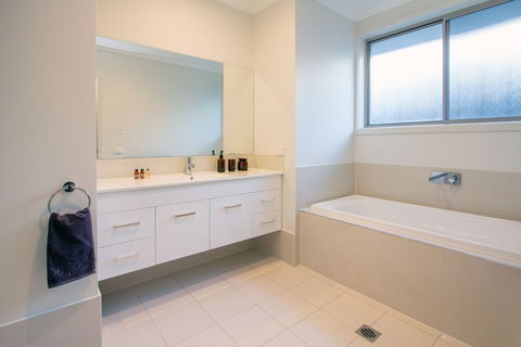 Vantage Court A Hidden Gem Of Mudgee 11 - Accommodation Georgetown 1