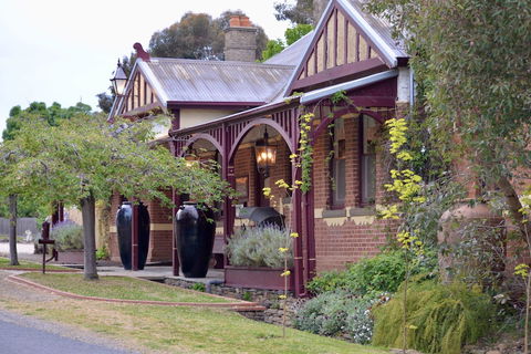 The Eaglehawk Country House Hotel Maldon - Accommodation Georgetown 0