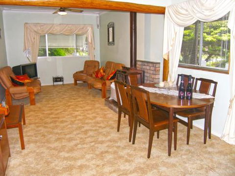CHAP14C Chapman Cottage - Accommodation Georgetown 6