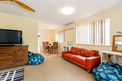 Short Stroll To Surf Beach North Street Woorim - Accommodation Georgetown 2