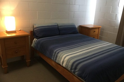 Pet Friendly Home Walking Distance To Surf Beach North St. Woorim - Accommodation Georgetown 7