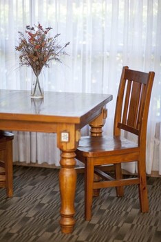 James Street Motor Inn - Accommodation Georgetown 5