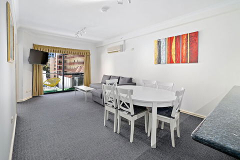 Perth City Lux Apartments - Accommodation Georgetown 6
