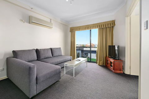 Perth City Lux Apartments - Accommodation Georgetown 4