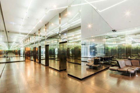 CBD Collins St. Near Southern Cross - Accommodation Georgetown 3