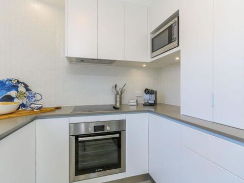 Beach Views On Marine 3 / 26 Marine Parade - Accommodation Georgetown 1