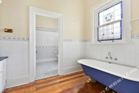 Rose Garden Spacious Family Home Near CBD - Accommodation Georgetown 5