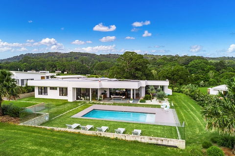 Your Luxury Escape - Scenic Vista - Accommodation Georgetown 3