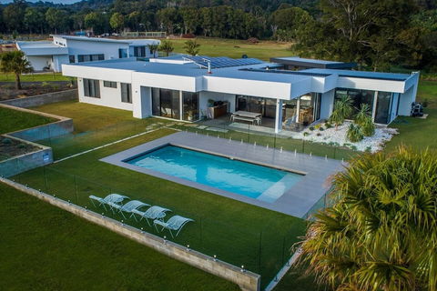 Your Luxury Escape - Scenic Vista - Accommodation Georgetown 2