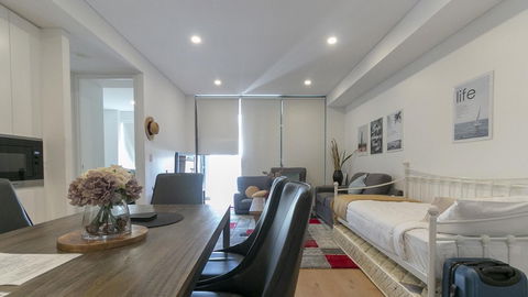 C16 Darling Harbour 2 BDR APT - Accommodation Georgetown 4