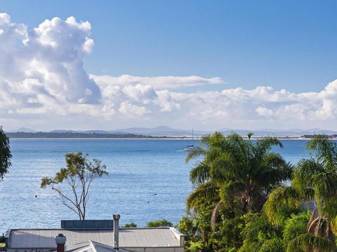 Unit 301 The Shoal 6 8 Bullecourt Street Air Con Walking To Local Shops & Beach - Accommodation Georgetown 1