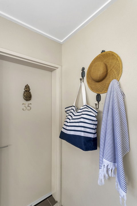 UNIT 35 Whitsundays - Accommodation Georgetown 2