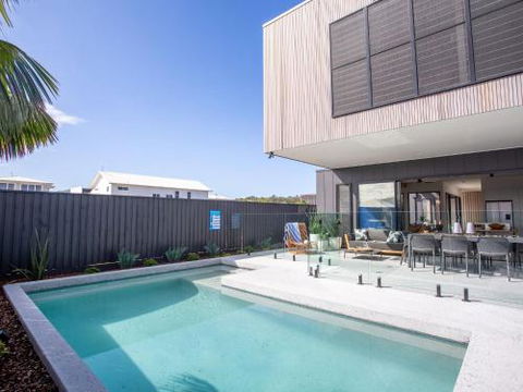 BREEZE At SALT - Accommodation Georgetown 0