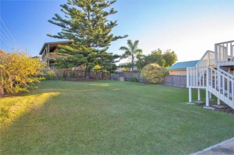 Seaside Beach House 25 Seaside Pde - Accommodation Georgetown 1