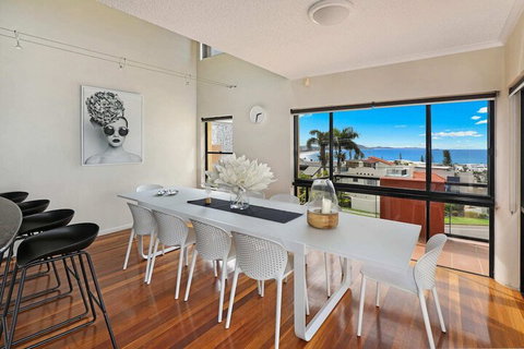 PRTFINO Ultimate Penthouse - Accommodation Georgetown 6