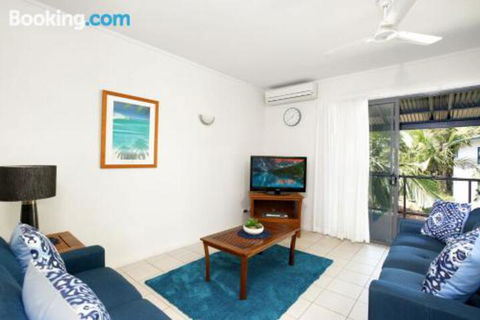 Baden 51 Rainbow Shores Air Conditioned Walk To Beach Swimming Pools - Accommodation Georgetown 0