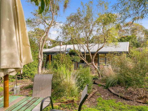 Hakea Bush Cabin - Accommodation Georgetown 5