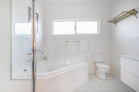 Aegean On The Beach - Accommodation Georgetown 4