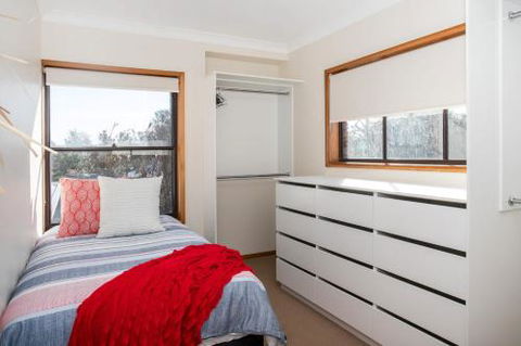 Panoramic Views 170 Mitchell Pde - Accommodation Georgetown 1