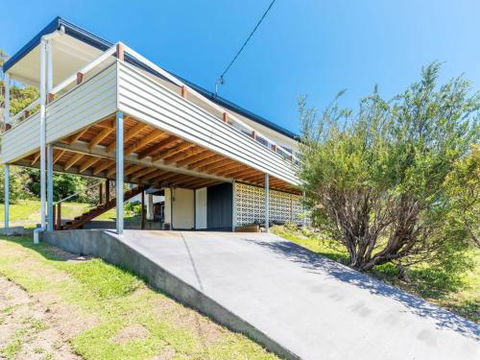 Unwind At Hyams Beach 4pm Check Out Sundays - Accommodation Georgetown 4