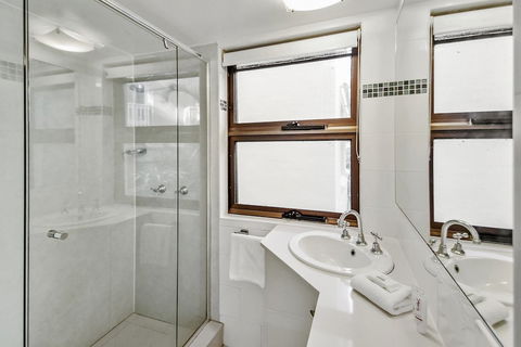 Naousa II - Accommodation Georgetown 0