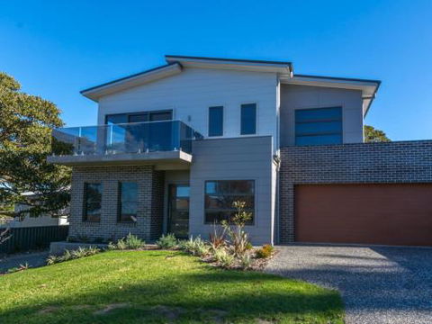 COASTLINE Boat Harbour Gerringong 4pm Check Out Sundays - Accommodation Georgetown 6