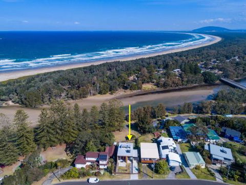 FAIRYTALE Gerroa 4pm Check Out Sundays - Accommodation Georgetown 0