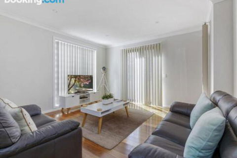 SURF BEACH DREAMS Kiama & Surrounds 4pm Check Out Sundays - Accommodation Georgetown 2