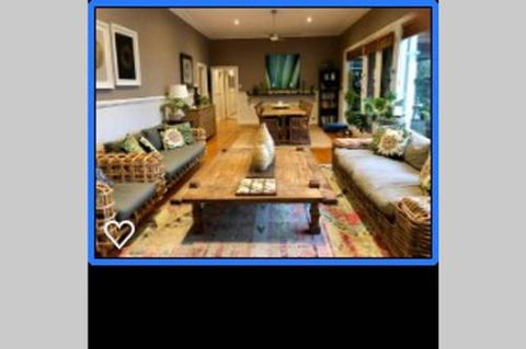 Healesville Garden Country Retreat - Accommodation Georgetown 1