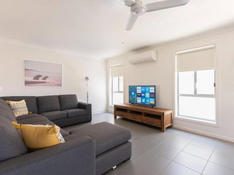 Ningadhun 50 The Drive Yamba - Accommodation Georgetown 3