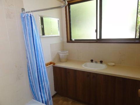 14 Tecoma Avenue Sandy Point - Accommodation Georgetown 3