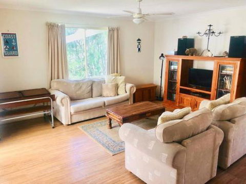 1 Tecoma Avenue Sandy Point - Accommodation Georgetown 6