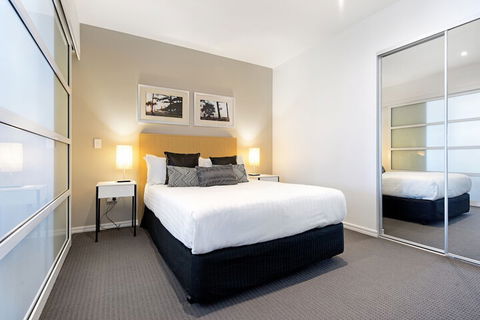H Residences 2 Bedroom Ocean View In Surfers Paradise - Accommodation Georgetown 2