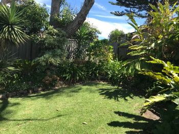 Ocean House At Mollymook - Accommodation Georgetown 6