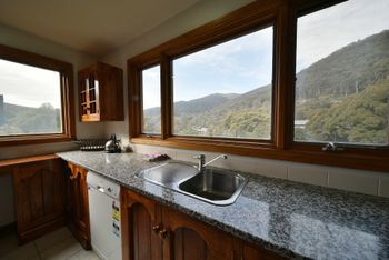 Mountain Vista 4 - Accommodation Georgetown 2