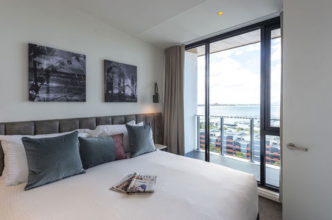 R Hotel Geelong - Accommodation Georgetown 3