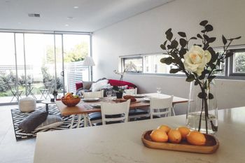 LUXURY 3 BEDROOM APARTMENT SYDNEY - Accommodation Georgetown 0
