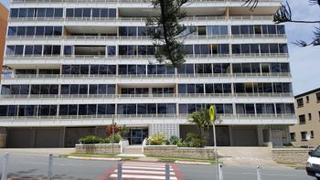 Point Break 2 Bedroom Apartment - Accommodation Georgetown 3
