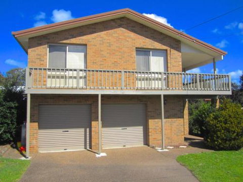 BAROONA By THE BEACH - Accommodation Georgetown 4