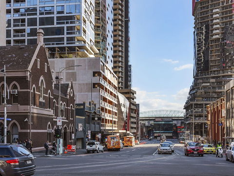 CHARLOTTE Manhatten Building Near Spencer St. & Southern Cross Station - Accommodation Georgetown 5