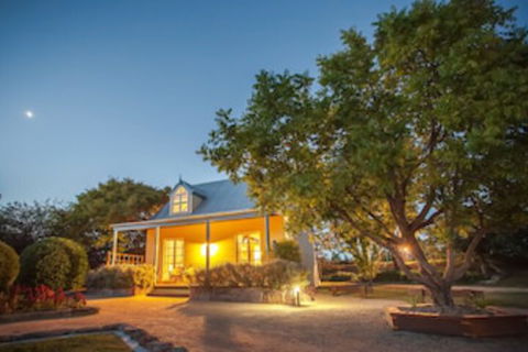 Vineyard Cottages - Accommodation Georgetown 0