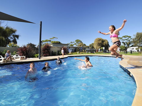 NRMA Eastern Beach Holiday Park - Accommodation Georgetown 1