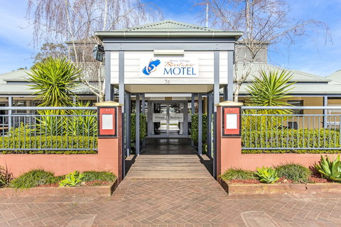 Berry Village Boutique Motel - Accommodation Georgetown 1