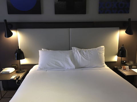 CKS Sydney Airport Hotel - Accommodation Georgetown 6