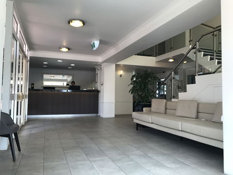 CKS Sydney Airport Hotel - Accommodation Georgetown 2