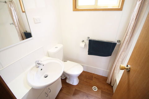 Adelaide's Brownhill Creek Tourist Park - Accommodation Georgetown 2