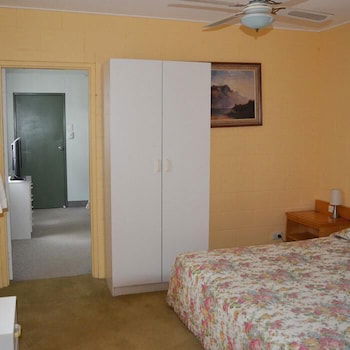 Beerwah Glasshouse Mountains Motel - Accommodation Georgetown 6